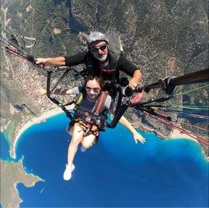 Meet your Posher, Yiru